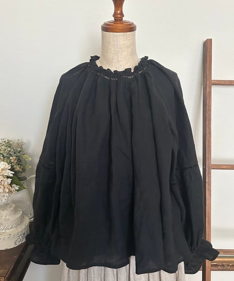 【ブラック】はしごレースブラウス
