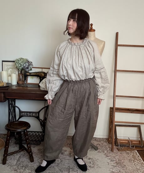 【こげ茶カーキ】コクーンシルエットパンツ