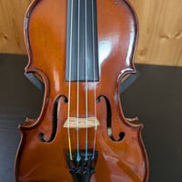 中古品】Hyojeong HV-100（Korea 4/4サイズ） バイオリン ケース・弓・