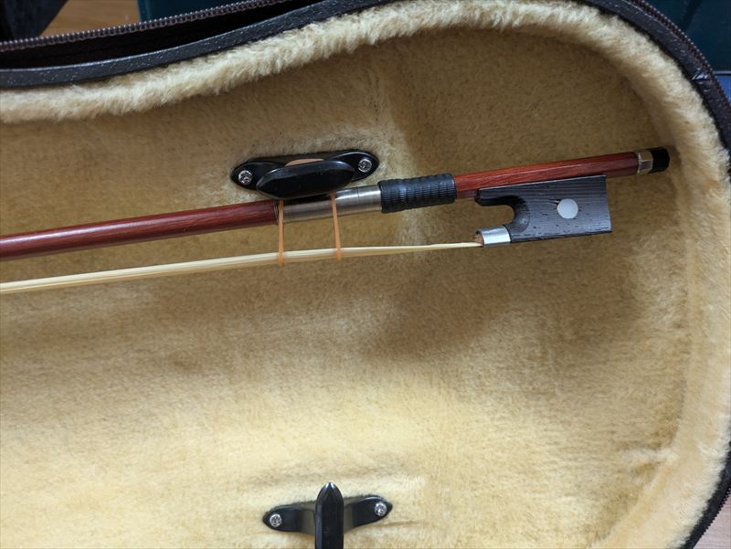 【セット】Hyojeong HV-100 バイオリン 4/4 大人サイズ 中古品】Hyojeong HV-100（Korea 4/4サイズ） バイオリン ケース・弓・