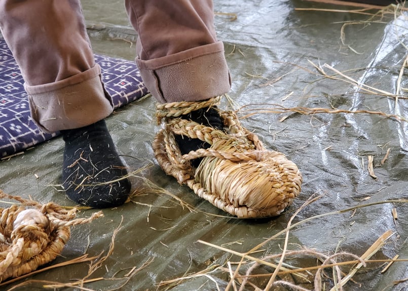 受注生産】藁（わら）のツマゴ Rice Straw Winter Shoes | STRAW