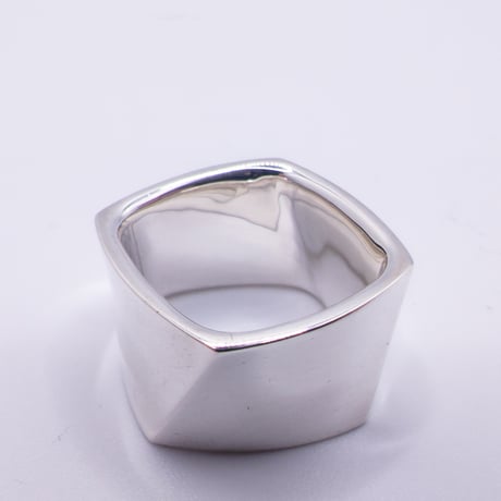 Tiffany & Co. Frank Gehry Torque Wide Ring