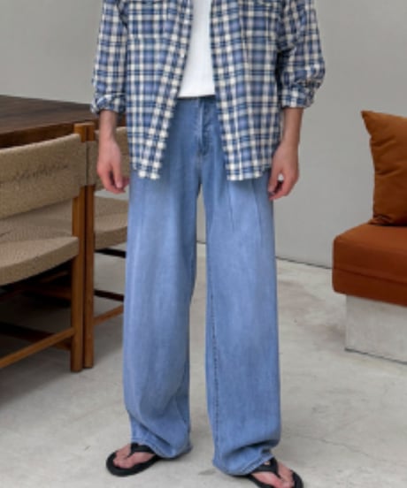 relaxed wide fit pleated denim pants /2color　NL2400