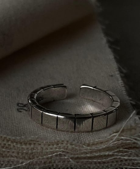 tile pattern open silver ring　NL2199