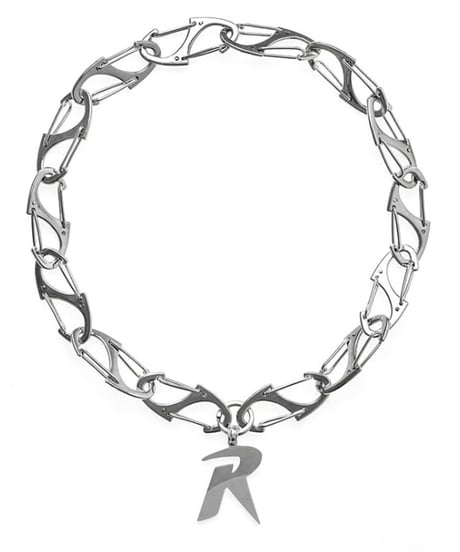 cyber carabiner r-logo necklace　NL2253