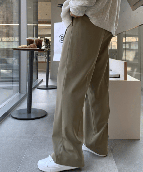 relaxed wide fit tuck slacks 　NL2318