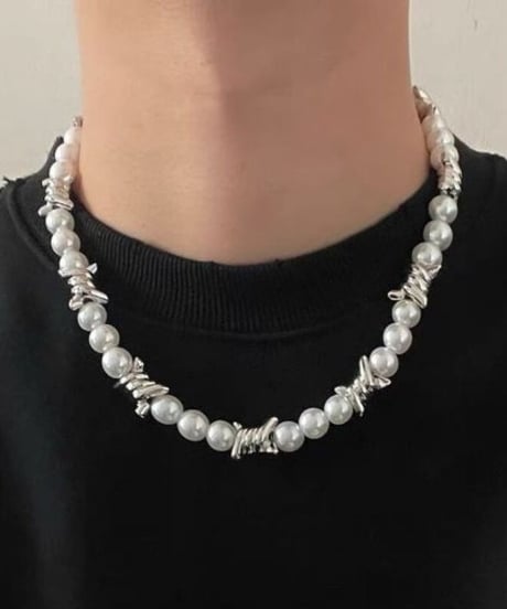 barbed pearl necklace　NL2010