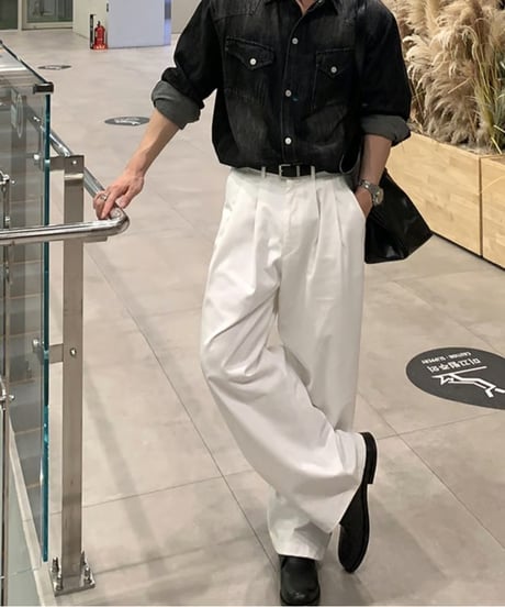 relax silhouette tuck pants /2color　NL2110