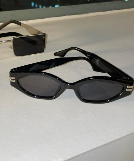 retro oval narrow sunglasses black　NL2269