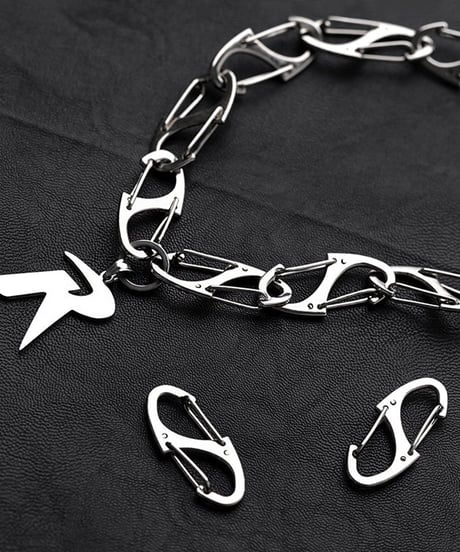 cyber carabiner r-logo necklace　NL2253