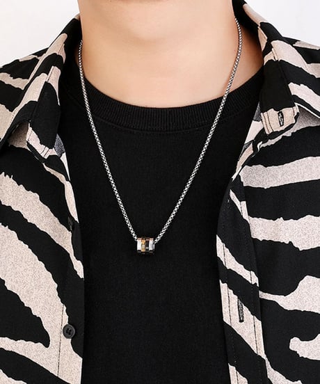 roman numeral cylinder pendant necklace　NL2212