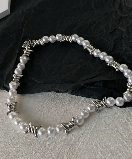 barbed wire pearl necklace　NL2197