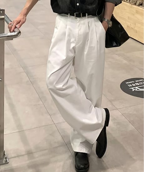 relax silhouette tuck pants /2color　NL2110