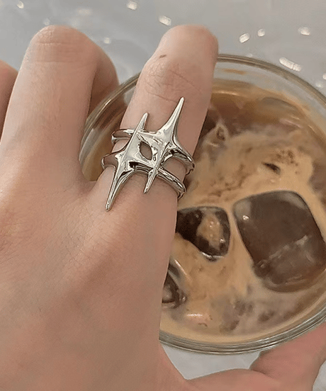 cyber punk spike star ring silver　NL2219