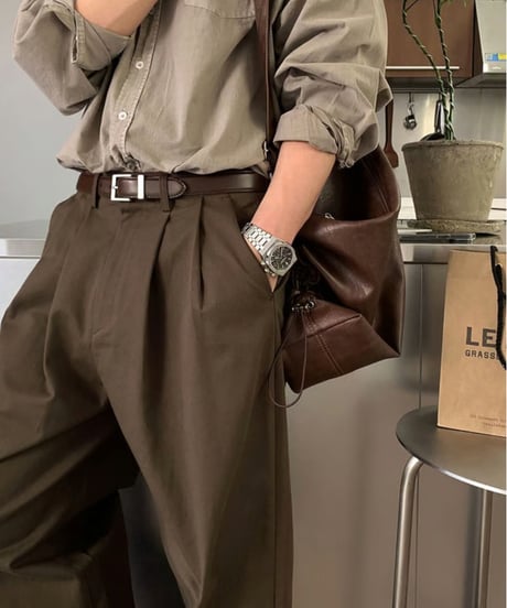 relax silhouette tuck pants /2color　NL2110