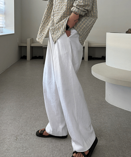 white relaxed tuck pants　NL2146