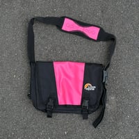 00s Lowe Alpine Courier Bag | Quicken Store