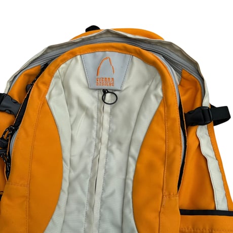 00s SIERRA DESIGNS CAPACITY backpack