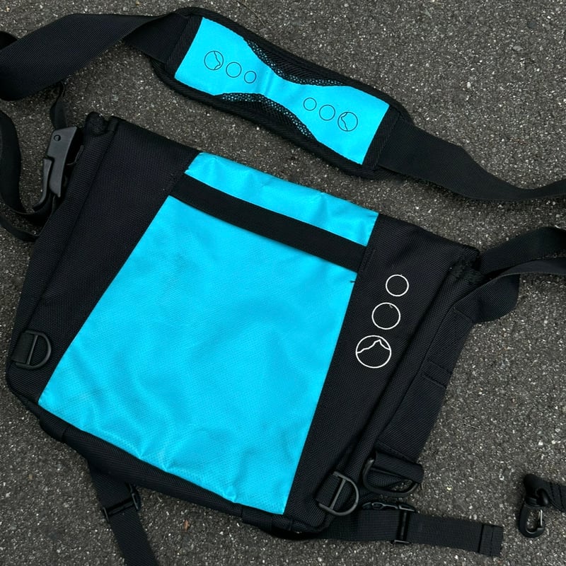 00s Lowe Alpine Courier Bag | Quicken Store