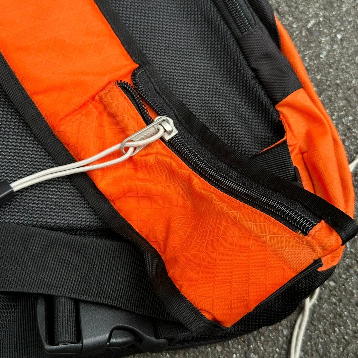 00s Woods Canada sling bag | Quicken Store