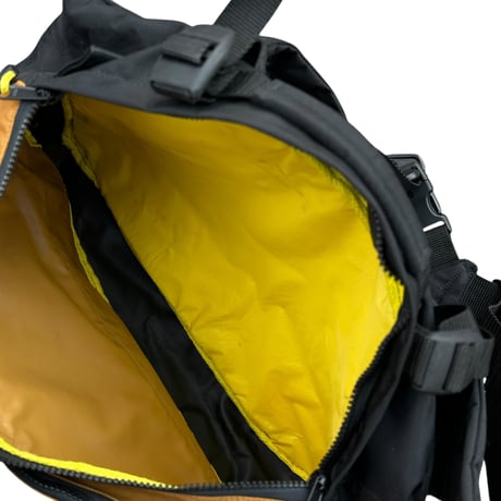 90s YAKPAK messenger bag USA