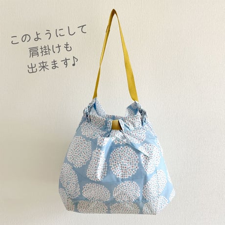 水平に運べるエコバッグ(お花柄みずいろ)