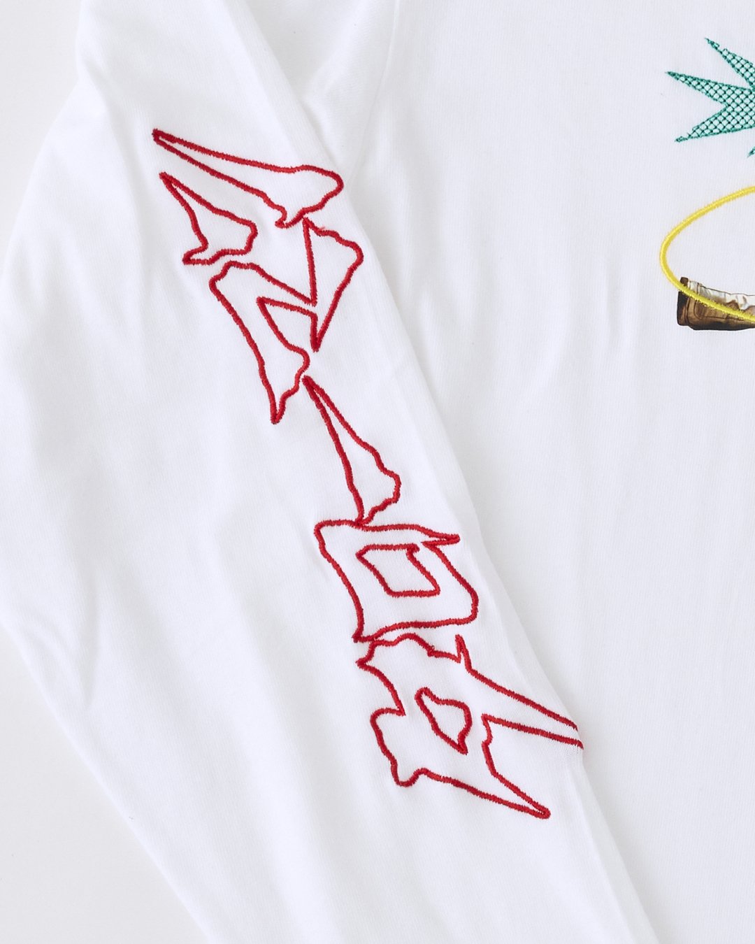 マンウィズ　ガウ刺繍ロンT XL マンウィズ ガウ刺繍ロンT XL MAN WITH A MISSION | GoodsLookbook