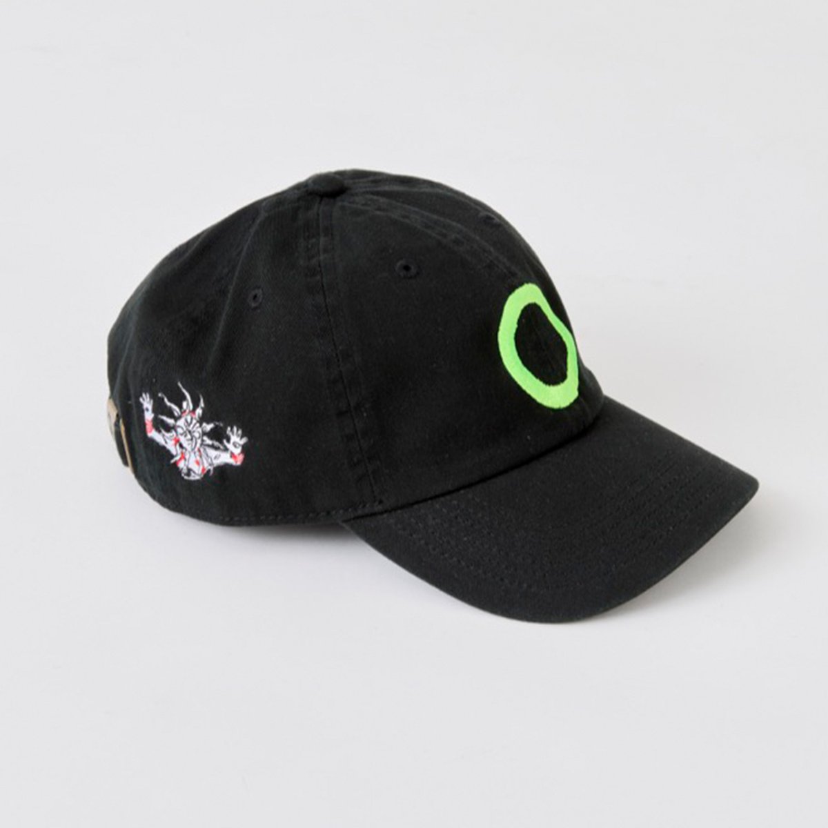 完売 Basketcase FANTASY キャップ 黒 完売 Basketcase FANTASY キャップ 黒 - メルカリ