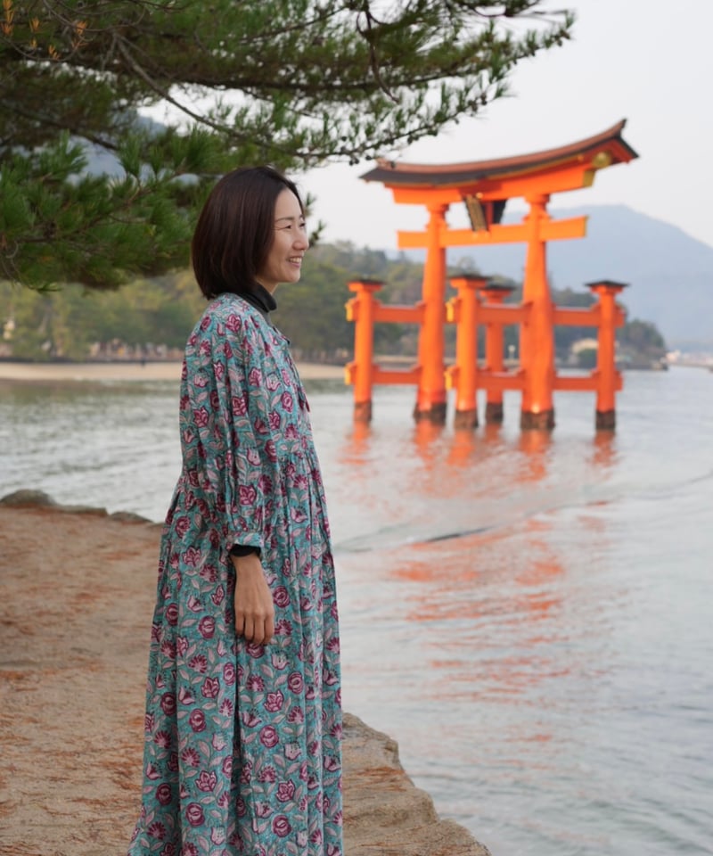 インド綿ブロックプリント ぽわん袖ワンピース ナイルブルー | Laddu