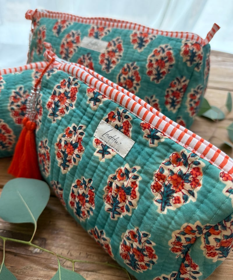 インド綿ブロックプリント キルトポーチ ターコイズグリーン | Laddu