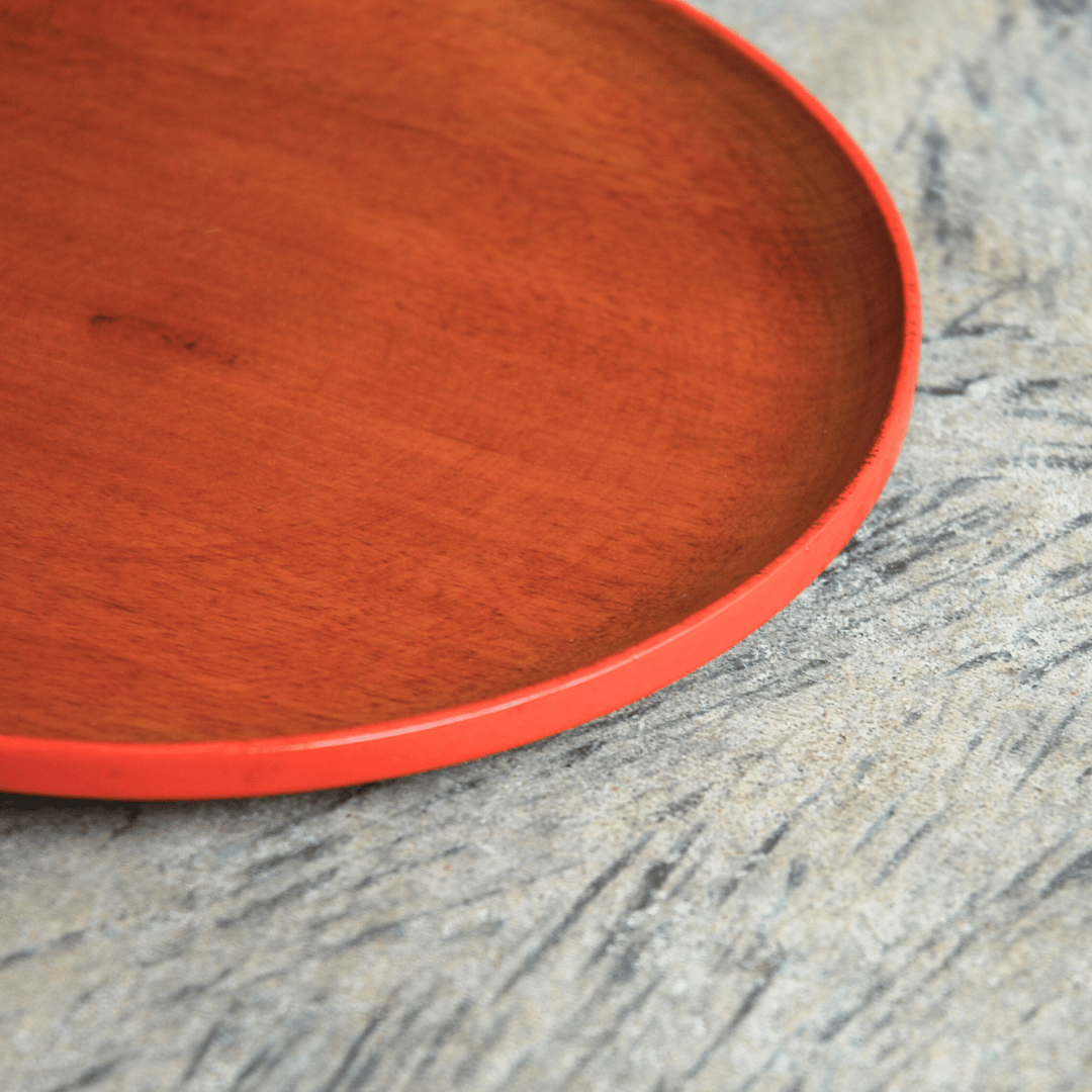 縁赤が映える 木製丸皿 | 8blanks