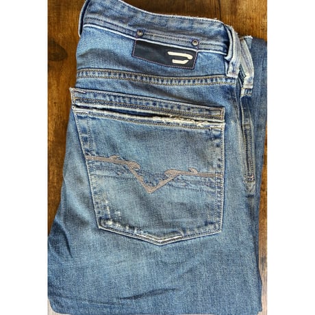 【DIESEL】ダメージ加工デニム W29 MADE IN ITALY