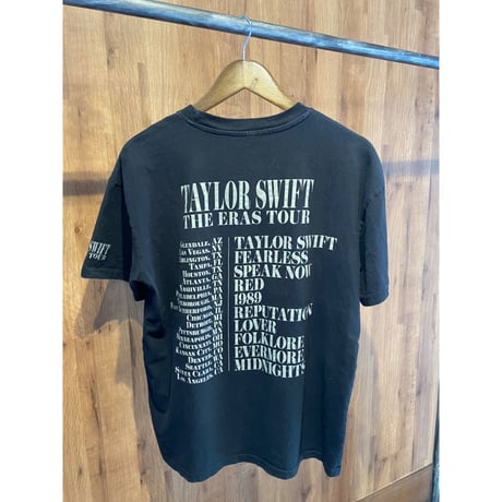 【TAYLOR SWIFT】 THE ERAS TOUR オフィシャル ツアーTシャツ 両面プリント S ブラック