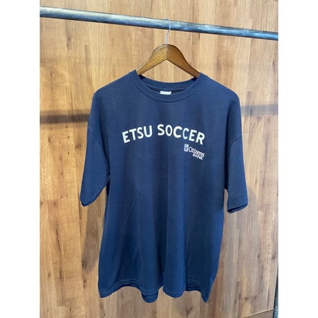 【GILDAN】 Ultra Blend ETSU SOCCER 東テネシー州立大学 カレッジプリント 両面半袖Tシャツ