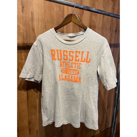 【RUSSELL ATHLETIC】  カレッジ風ロゴTシャツ グレー×オレンジ