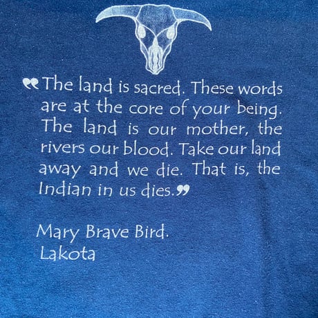 00s 【GILDAN】 SITTING BULL ネイティブアメリカン メッセージプリント Tシャツ ネイビー L ラコタ族