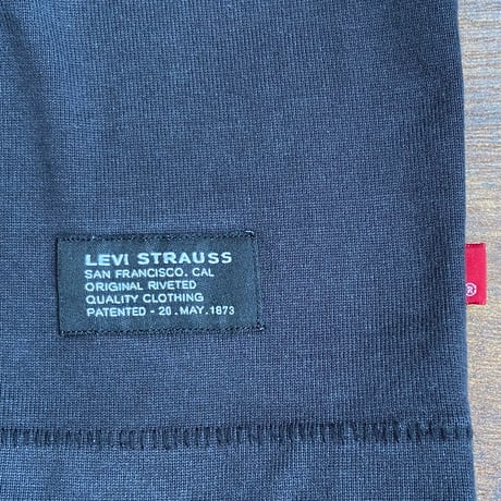 【Levi's】 バックプリント リラックスフィットTシャツ ブラック Mサイズ