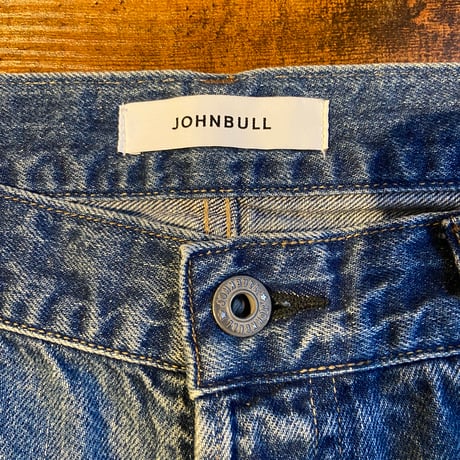 【JOHNBULL】ヴィンテージ加工 ダメージデニムパンツ M | クラッシュ & ブリーチ加工 21654