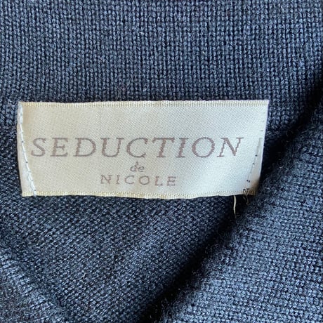 【SEDUCTION de NICOLE】シルク・カシミヤ混 ニットポロシャツ  日本製 ブラック 3ボタン 長袖