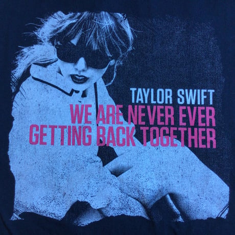 公式グッズ【Taylor Swift】 We Are Never Ever... 名曲フォトTシャツ ブラック Mサイズ