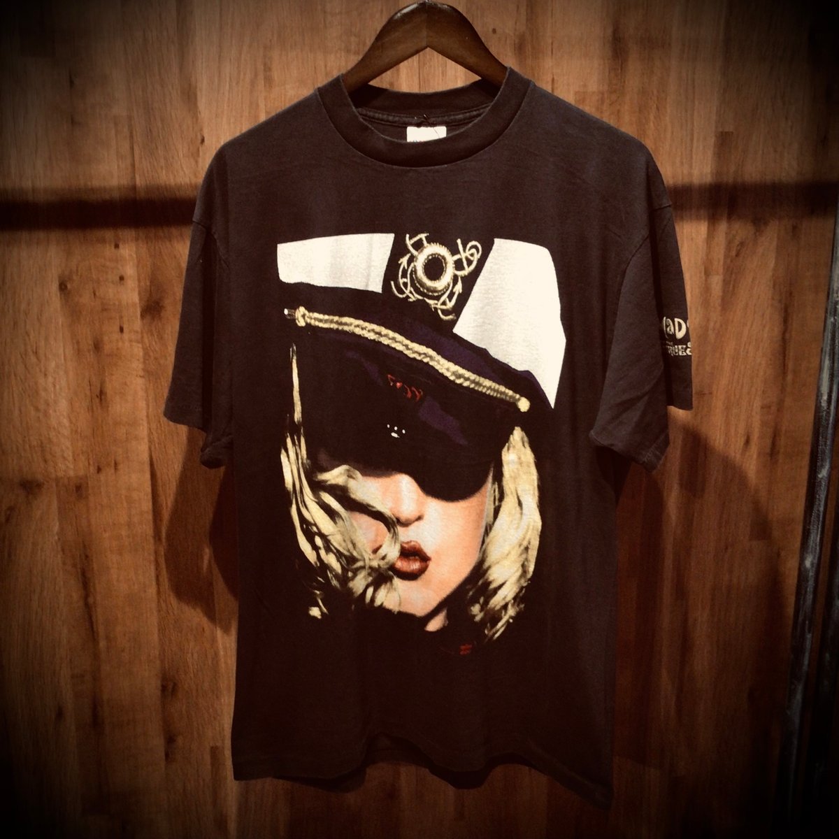 1993年USA製【MADONNA】 マドンナ THE GIRLIE SHOW ツアーTシャツ