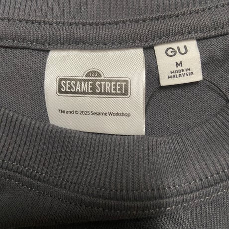 【GU】セサミストリート　コラボTシャツ  グレー　M