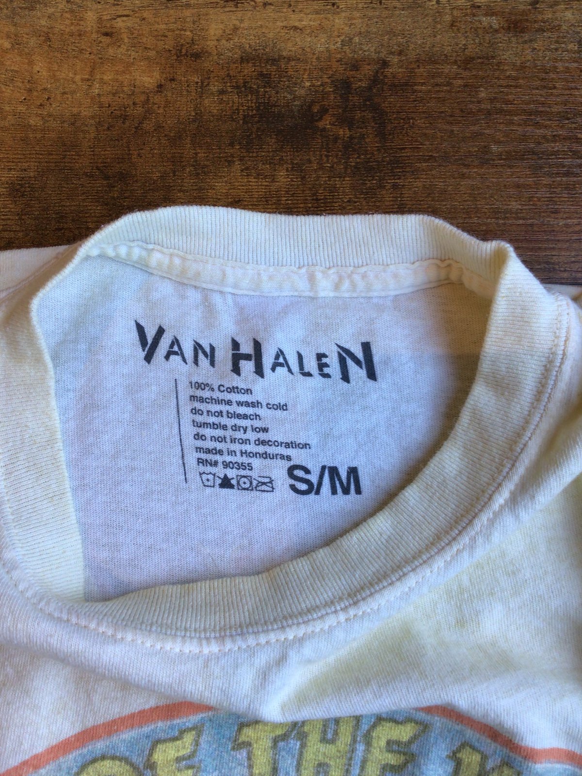 VAN HALEN】 1984 TOUR OF THE WORLD バンドTシャツ S-M