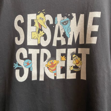 【GU】セサミストリート　コラボTシャツ  グレー　M