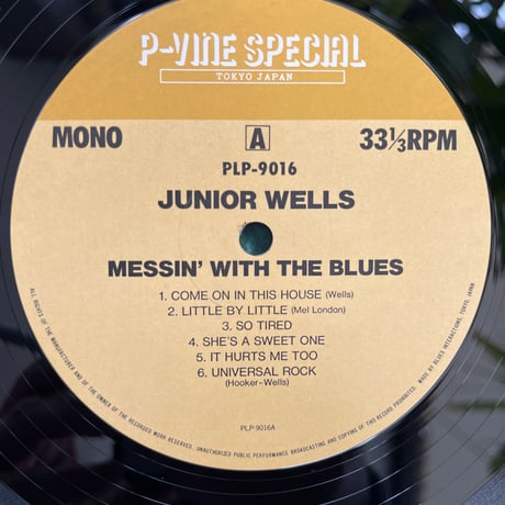 JUNIOR WELLS/ MESSIN' WITH THE BLUES