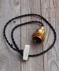 E26/27　真鍮ソケット＋リング付き　[ 見本品 ]
