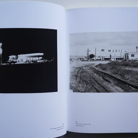 ED RUSCHA  LOS ANGELES APARTMENTS　[古書]