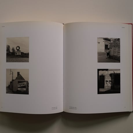 ED RUSCHA PHOTOGRAPHER　[古書]