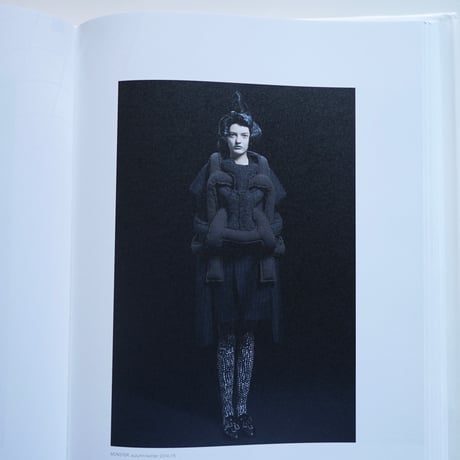REI KAWAKUBO COMME des GARCONS