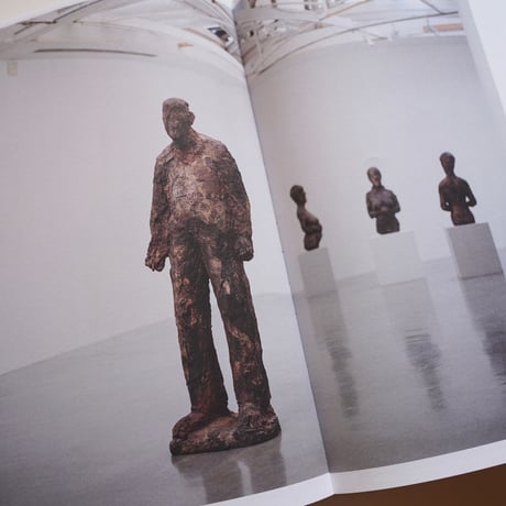 Hans Josephsohn ハンス・ヨゼフソン - Josephsohn vu par Albert Oehlen